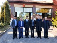 中發(fā)軍融王洪董事長一行訪問俄羅斯直升機集團