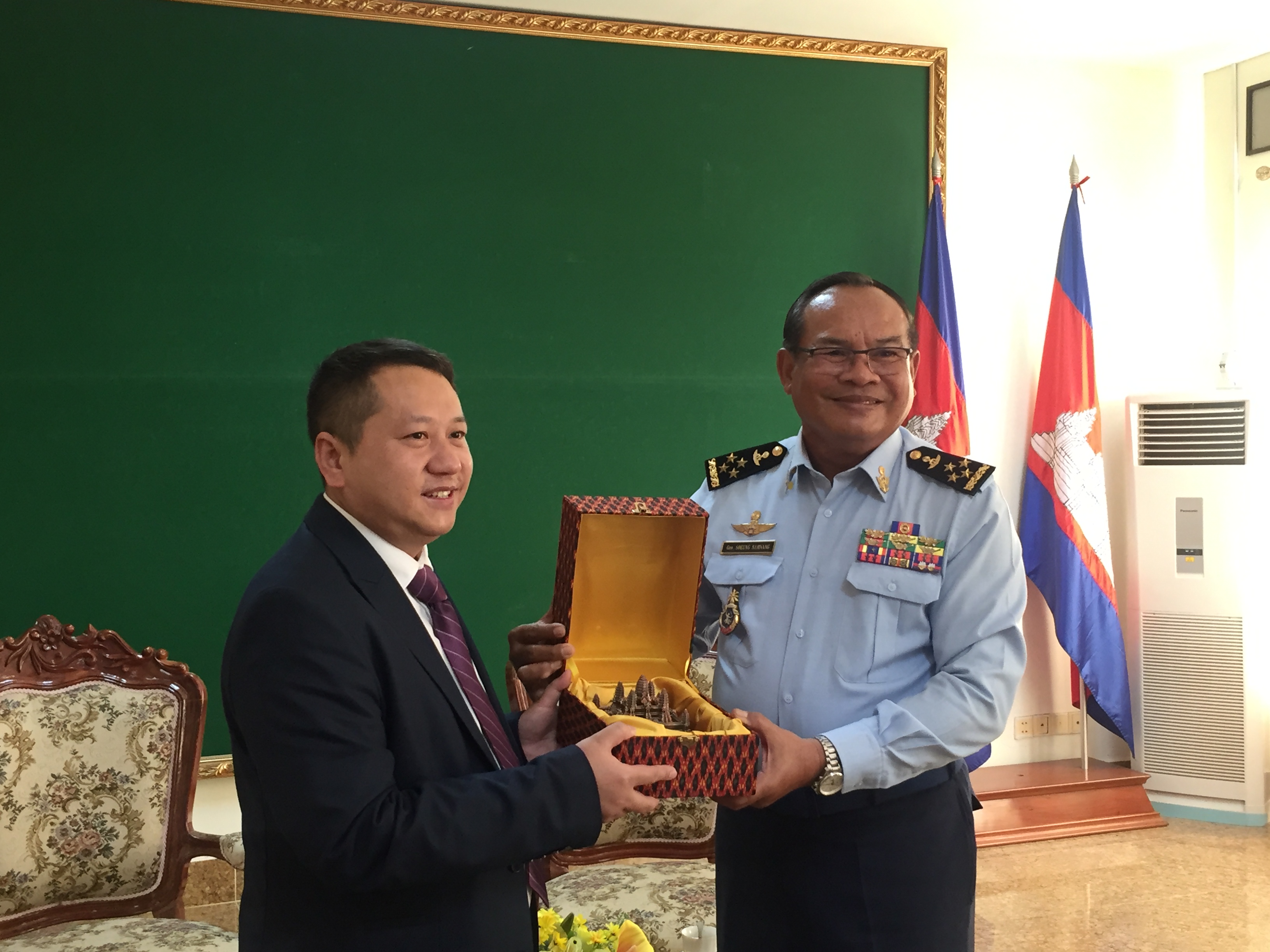 湖南中發(fā)軍融實業(yè)有限公司,中發(fā)軍融